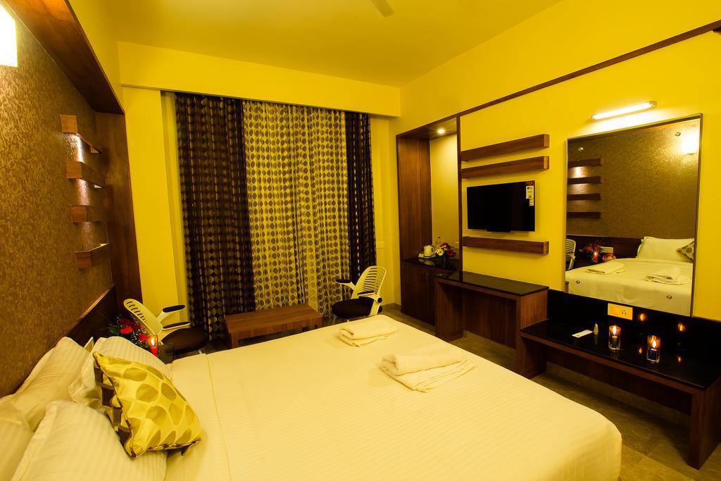 Hotel Radha Prasad Erode Zimmer foto