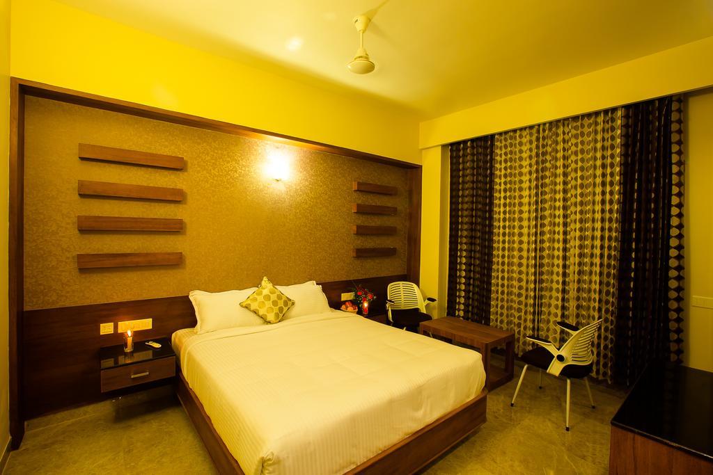 Hotel Radha Prasad Erode Exterior foto